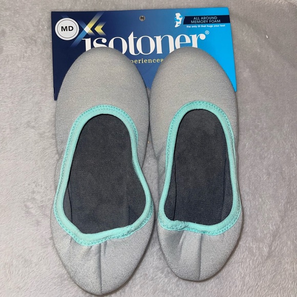NWT! ISOTONER ALL AROUND MEMORY FOAM LADIES MEDIUM (6.5-7.5)